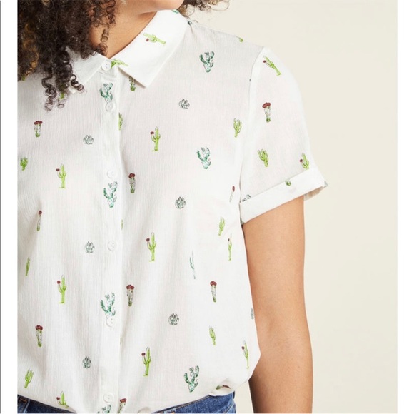 Modcloth White Cactus Print Button Down Shirt Size 2X - Picture 2 of 11